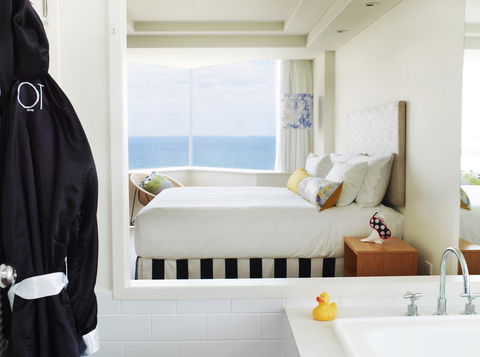 QT Gold Coast - Accommodation Sunshine Coast 10