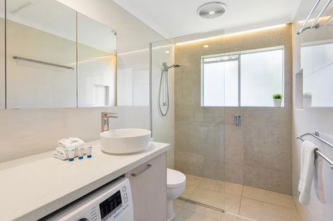Noosa Place Resort - Accommodation Sunshine Coast 1