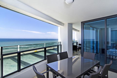Soul Surfers Paradise - Gclr - Accommodation Sunshine Coast 15