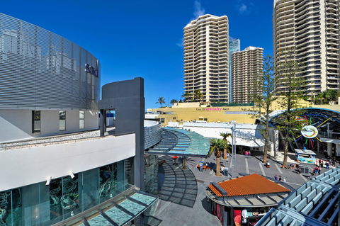 Soul Surfers Paradise - Gclr - Accommodation Sunshine Coast 43