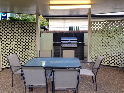 Country Gardens Motor Inn - Accommodation Sunshine Coast 22