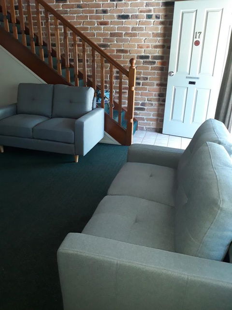 Country Gardens Motor Inn - Accommodation Sunshine Coast 4
