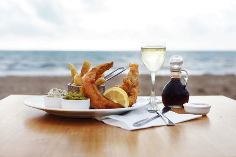 Seacrest Beachfront Apartments Surfers Paradise - Accommodation Sunshine Coast 38