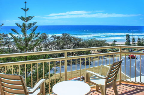 Seacrest Beachfront Apartments Surfers Paradise - Accommodation Sunshine Coast 32