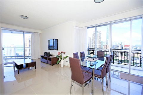 The Towers Of Chevron Renaissance - Holidays Gold Coast - Accommodation Sunshine Coast 32