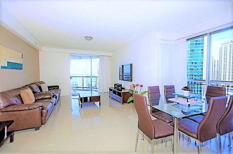 The Towers Of Chevron Renaissance - Holidays Gold Coast - Accommodation Sunshine Coast 30