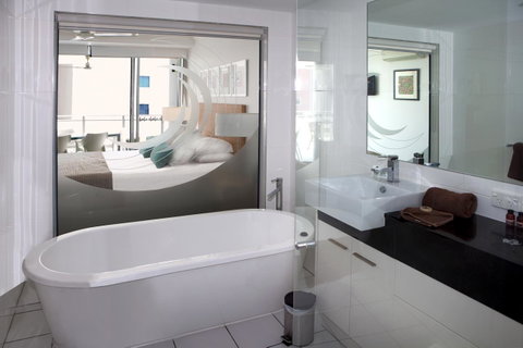 Vision Apartments - Accommodation Sunshine Coast 10