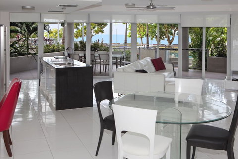 Vision Apartments - Accommodation Sunshine Coast 3