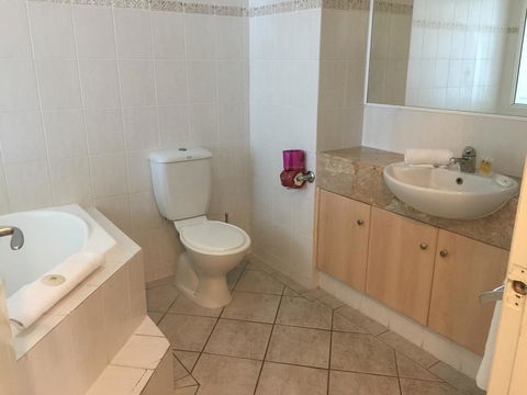 Regency On The Beach - Accommodation Sunshine Coast 16