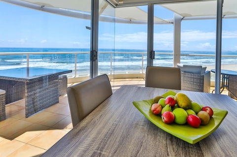 Regency On The Beach - Accommodation Sunshine Coast 10