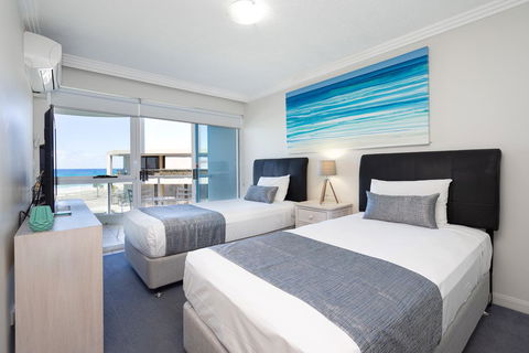 Regency On The Beach - Accommodation Sunshine Coast 1
