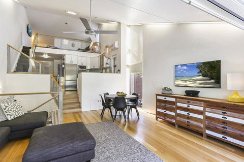 Noosa De Villa - Accommodation Sunshine Coast 0