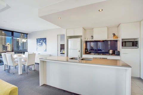 Mantra Circle On Cavill - Accommodation Sunshine Coast 19