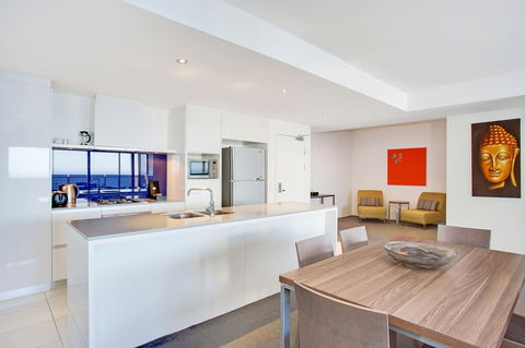 Mantra Circle On Cavill - Accommodation Sunshine Coast 11
