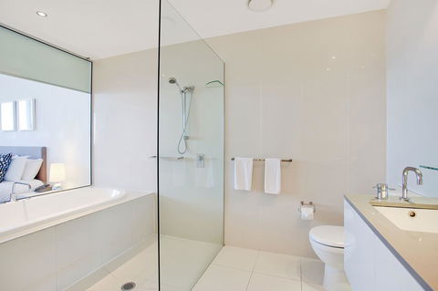 Mantra Circle On Cavill - Accommodation Sunshine Coast 16