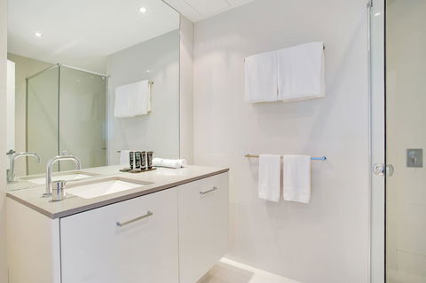 Mantra Circle On Cavill - Accommodation Sunshine Coast 18