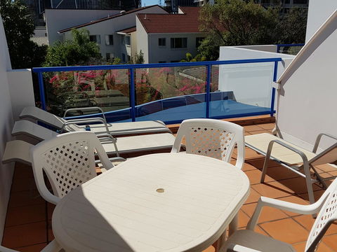 Surfers Beach Resort One - Accommodation Sunshine Coast 21