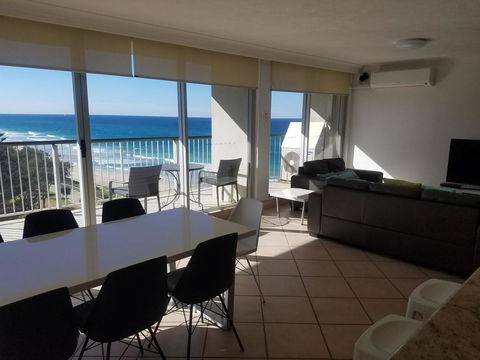 Golden Sands On The Beach - Absolute Beachfront Apartments - Accommodation Sunshine Coast 35