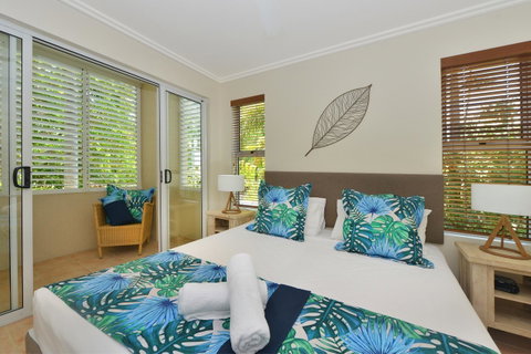 Cayman Villas Port Douglas - Accommodation Sunshine Coast 32