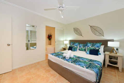 Cayman Villas Port Douglas - Accommodation Sunshine Coast 27