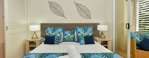 Cayman Villas Port Douglas - Accommodation Sunshine Coast 30