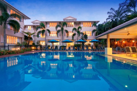 Cayman Villas Port Douglas - Accommodation Sunshine Coast 0