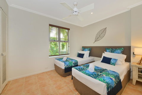 Cayman Villas Port Douglas - Accommodation Sunshine Coast 33