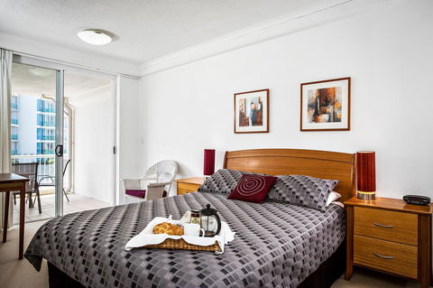 Kirra Beach Apartments - Accommodation Sunshine Coast 28