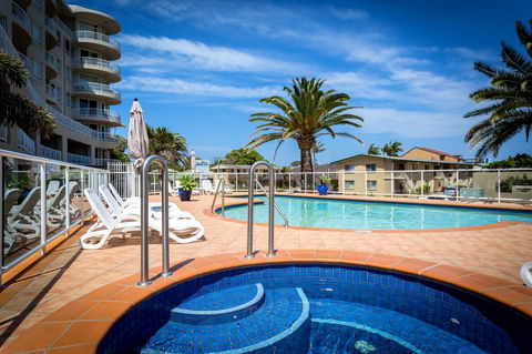 Kirra Beach Apartments - Accommodation Sunshine Coast 0