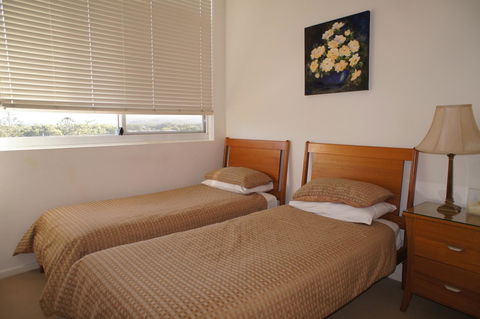 Kirra Beach Apartments - Accommodation Sunshine Coast 24