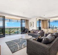 Luxury 3 Bedroom in heart of Broadbeach - Accommodation Sunshine Coast