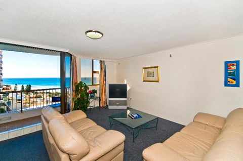 Surfers International Apartments - Accommodation Sunshine Coast 28