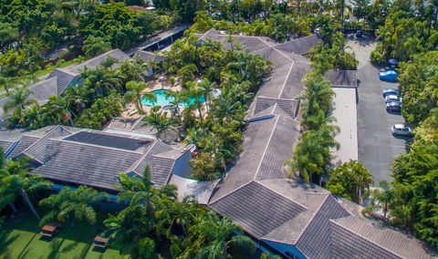 Bay Of Palms - Accommodation Sunshine Coast 15