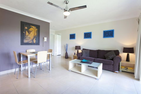 Bay Of Palms - Accommodation Sunshine Coast 38
