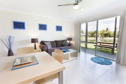 Bay Of Palms - Accommodation Sunshine Coast 43