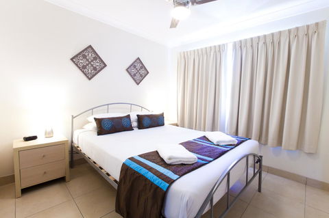 Bay Of Palms - Accommodation Sunshine Coast 41