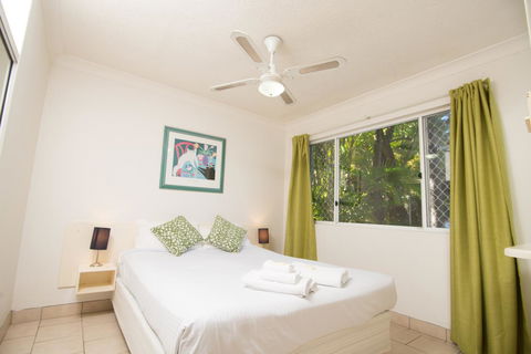 Bay Of Palms - Accommodation Sunshine Coast 32