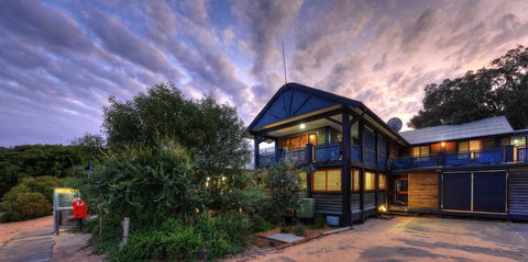 Fraser Island Retreat - Accommodation Sunshine Coast 4