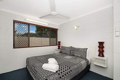 Townsville Holiday Apartments - Accommodation Sunshine Coast 16