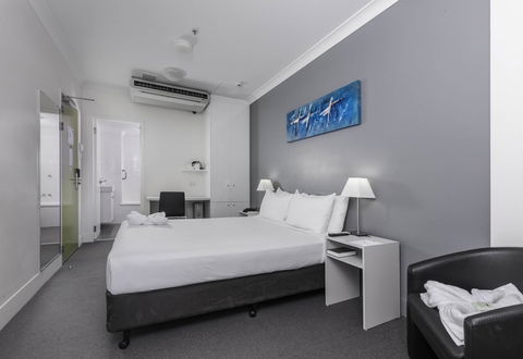George Williams Hotel - Accommodation Sunshine Coast 35