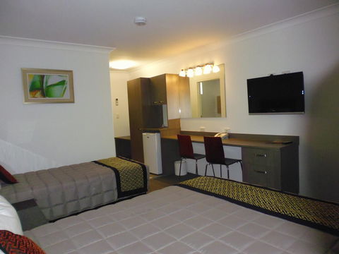 Burke & Wills Motor Inn - Accommodation Sunshine Coast 15