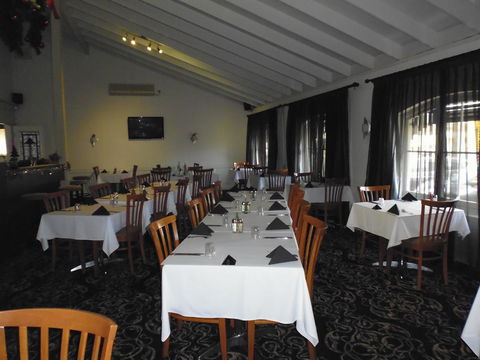 Burke & Wills Motor Inn - Accommodation Sunshine Coast 8