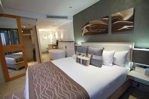 Oceans Mooloolaba - Accommodation Sunshine Coast 14