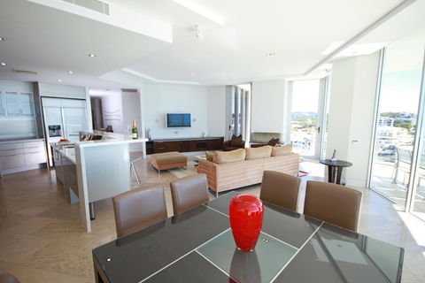 Oceans Mooloolaba - Accommodation Sunshine Coast 25