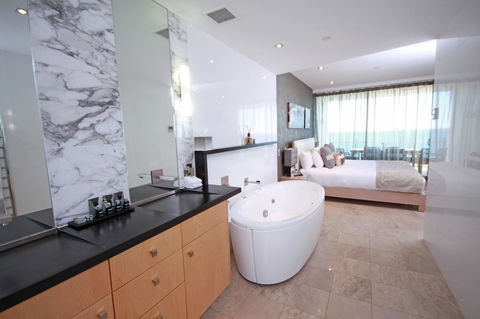 Oceans Mooloolaba - Accommodation Sunshine Coast 10
