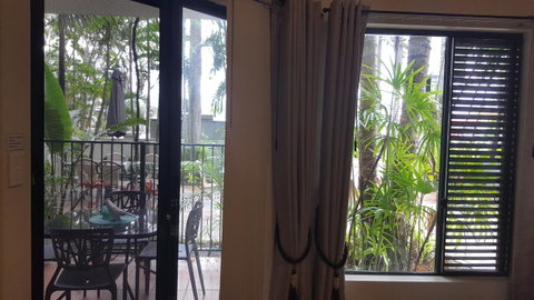Jackies Holiday Apartment - Accommodation Sunshine Coast 12