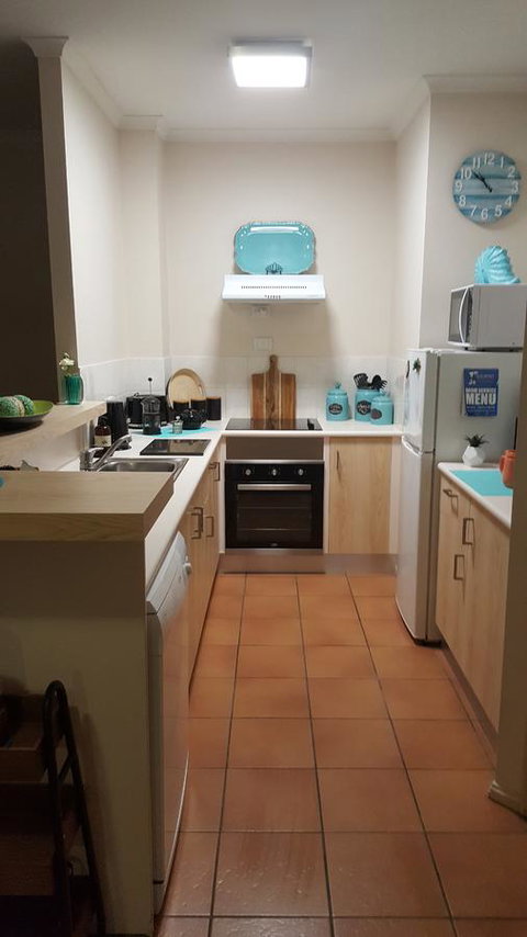 Jackies Holiday Apartment - Accommodation Sunshine Coast 8
