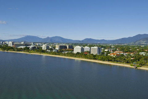 Cairns Harbourside Hotel - Accommodation Sunshine Coast 0
