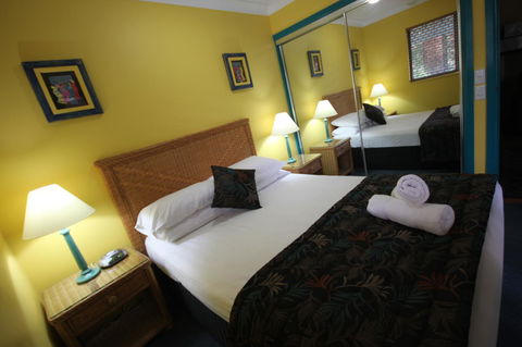 Aruba Beach Resort - Accommodation Sunshine Coast 1
