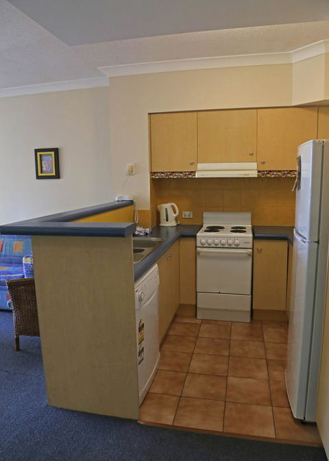 Aruba Beach Resort - Accommodation Sunshine Coast 2